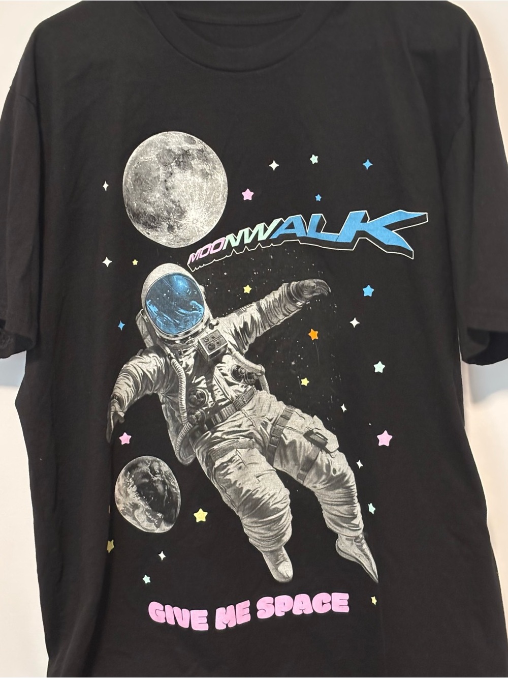Moonwalk Graphic Short-Sleeve Tee - Black